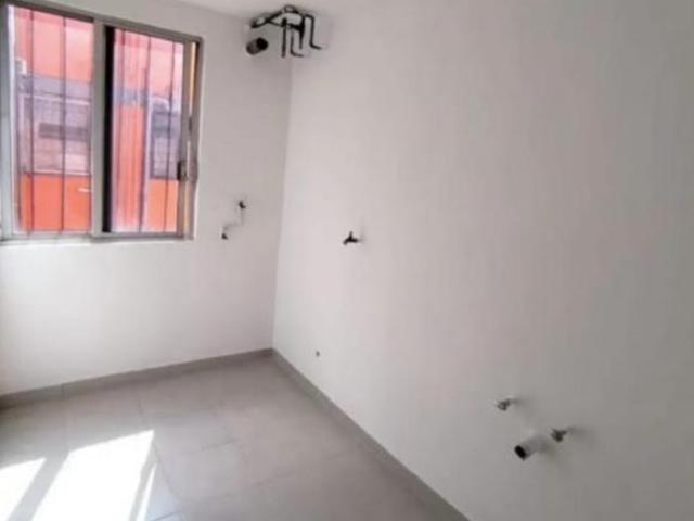 PROPIEDAD DEPARTAMENTO DE OPORTUNIDAD, Col. KENNEDY JARDIN BALBUENA, VENUSTIANO CARRANZA,/AA
