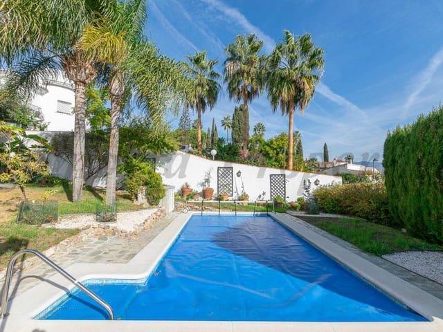 Propiedad en Almayate con 3 dormitorios, 3 baños, piscina pr. 267m² Almayate Alto