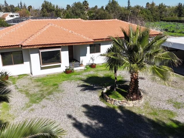 PROPIEDAD EN ARRIENDO EN EXCELENTE CONDOMINIO