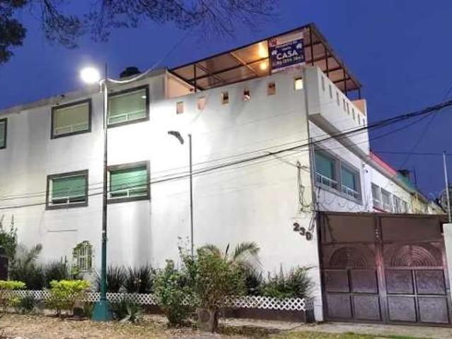 Propiedad en esquina con gran proyeccion y ubicacion clav