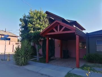 Propiedad en sector residencial con acceso controlado