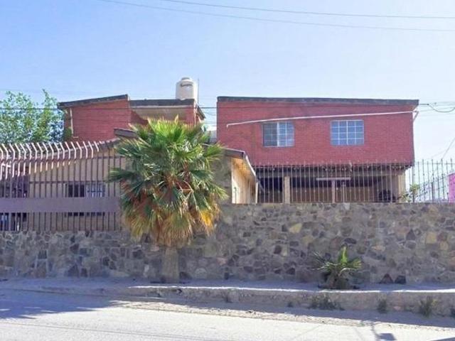 Propiedad en VENTA Calle Aquiles Serdán 320, Hermenegildo Galeana, 32230 Juárez, Chih, México