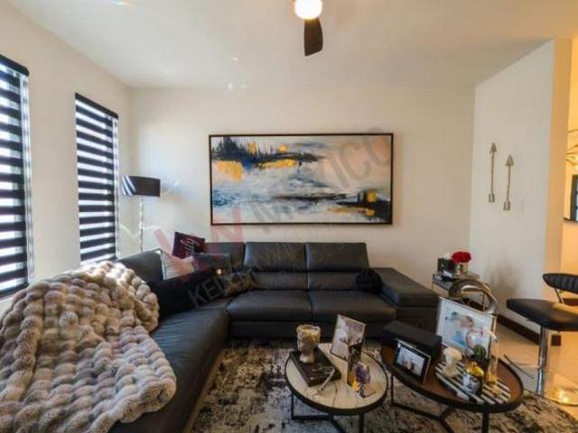 Propiedad en VENTA Calle de la Vereda 2732, Fracc Rincones de Santa Fe, 32540 Juárez, Chih, México