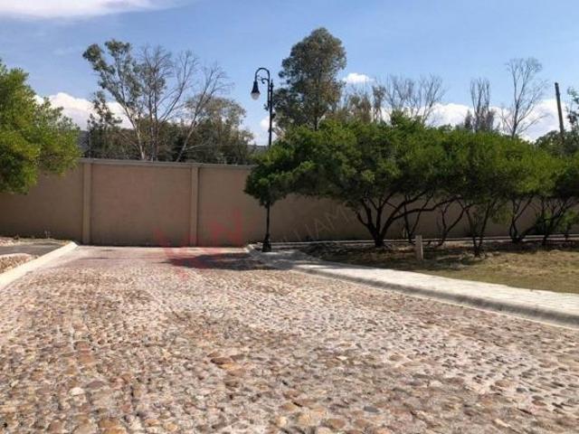 Propiedad en VENTA Calle Fray José de Guadalupe Mojica 37, San Felipe Neri, 37733 San Miguel de Al