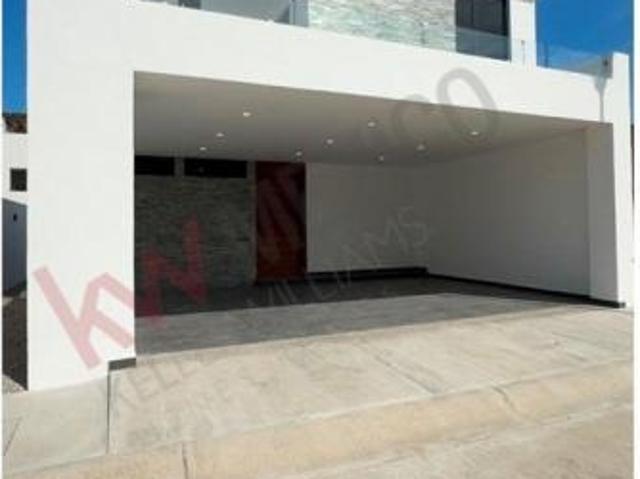 Propiedad en VENTA Calle Isla, Altabrisa, 82100 Mazatlán, Sin, México