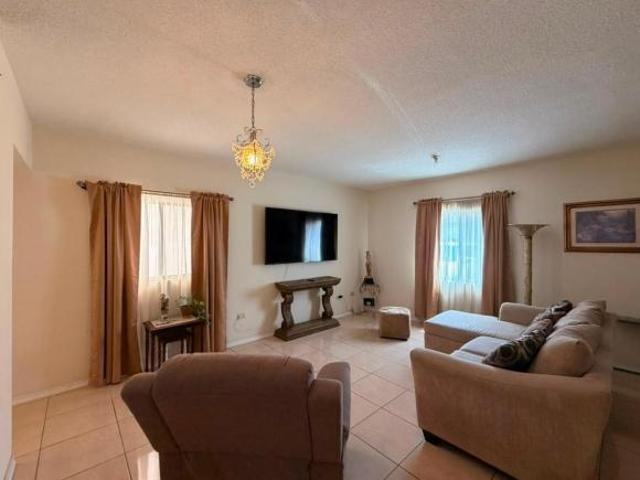 Propiedad en VENTA Calle Santes 2446, Condominio Montecarlo, 32469 Juárez, Chih, México