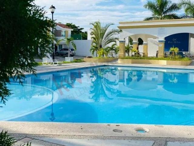 Propiedad en VENTA Calle Paloma 402, Fracc Ampliación Francisco Alarcón, 82132 Mazatlán, Sin, Méxi