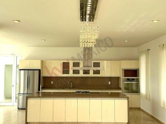 Propiedad en VENTA Camino a Campo de Golf, Fraccionamiento Vista Real, 76900 Corregidora, Qro, Méx