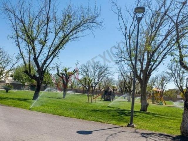 Propiedad en VENTA Cerrada de Fortaleza 232, Fraccionamiento Las Trojes, 27010 Torreón, Coah, Méxi