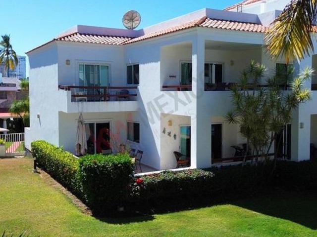 Propiedad en VENTA Circuito Don Julio Berdegué Aznar, Fraccionamiento El Cid, 82110 Mazatlán, Sin