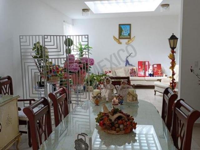 Propiedad en VENTA Avenida de las Camelias, La Florida 2da Secc, 78420 San Luis Potosí, SLP, Méxic