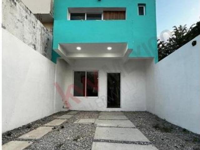 Propiedad en VENTA Avenida Doctor Domingo Chanona 240, Sabines, 29096 Tuxtla Gutiérrez, Chis, Méxi