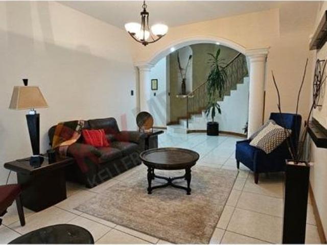 Propiedad en VENTA Avenida Paseo de las Rinconadas, Fraccionamiento Bosques del Valle 2, 31115 Chi