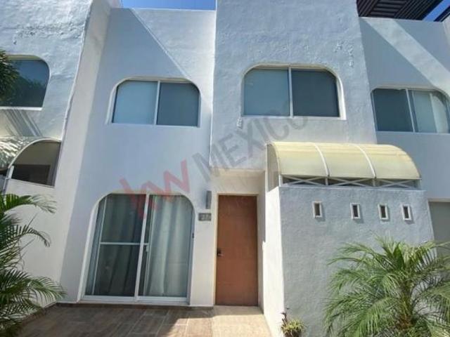 CASA EN VENTA TEQUESQUITENGO