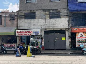 PROPIEDAD EN VENTA DEPARTAMENTOS Y LOCAL