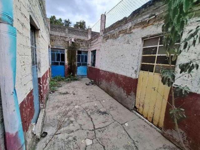 PROPIEDAD EN VENTA EN CALLE COYUYA, COL. SANTA ANITA, IZTACALCO