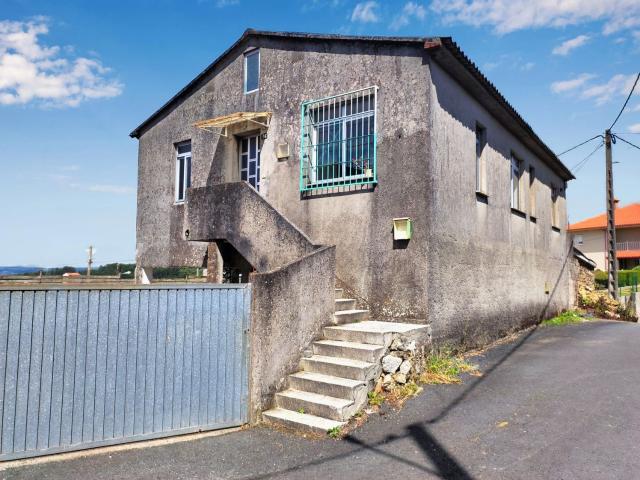 Propiedad en venta en A Coruña, Cambre
