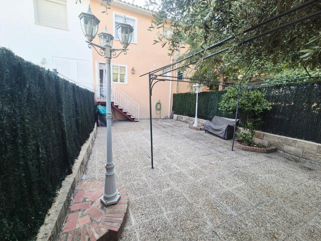 Propiedad en venta en Ávila, Navaluenga