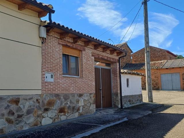 Propiedad en venta en León, Valderrey