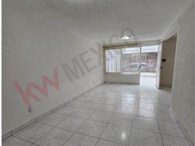 Propiedad en VENTA Prolongación Albino García 1100, Fracc Rinconada de las Flores, 78175 San Luis