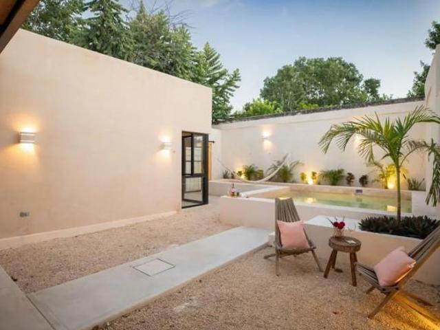 Propiedad en venta recién remodelada con 3 recamaras en el centro merida