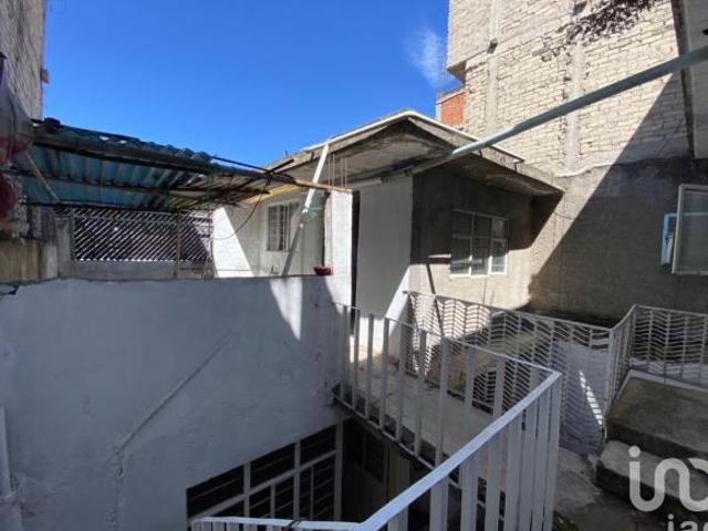 Propiedad Multi Renta con Local Comercial — Izcalli Chamapa, Naucalpan