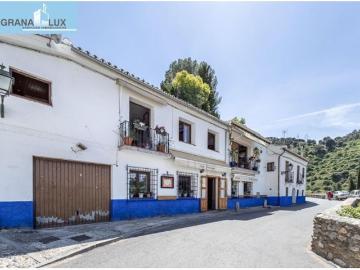 Propiedad única en Camino del Sacromonte con vistas a la Alhambra