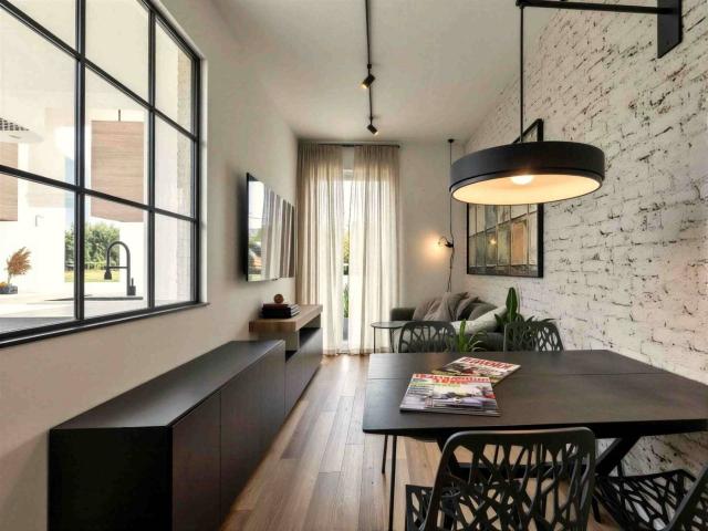 Proponiamo un bilocale di 50 mq, situato al secondo piano se. 50m² Bergame