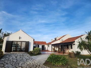 Propriedade T3 em Famalicão de 236 m² 236m² Moimentinha