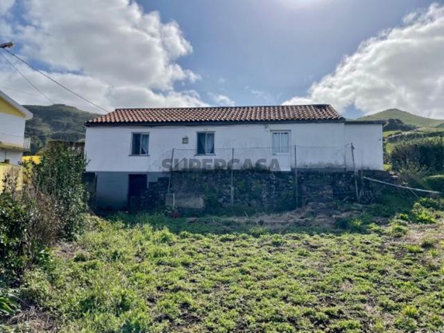 Propriedade T2 com Vista Panorâmica para o Atlântico Ponta Delgada, Santa Cruz das Flores