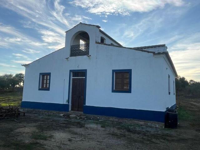 Propriedade T2 em Selmes de 150 m²