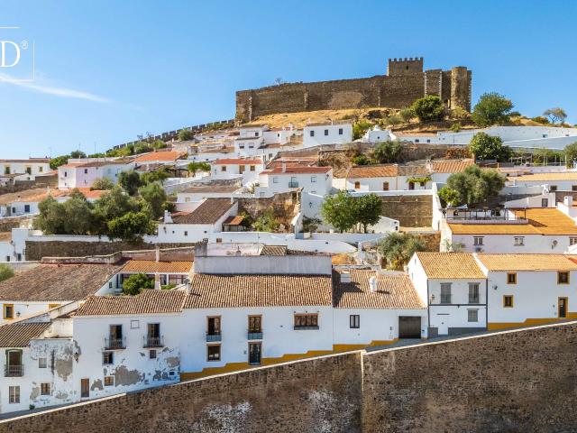 Propriedade única com magnífica vista sobre o Guadiana – Mértola
