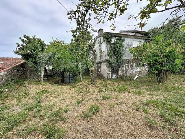 Propriedade Única em Moledo Elevado Potencial de Investime. 0m² Moledo e Cristelo