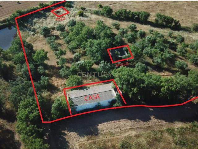 Propriedade com mais de 18 hectares de terreno rústico, localizado no Baixo Alentejo, concelho de Almodôvar