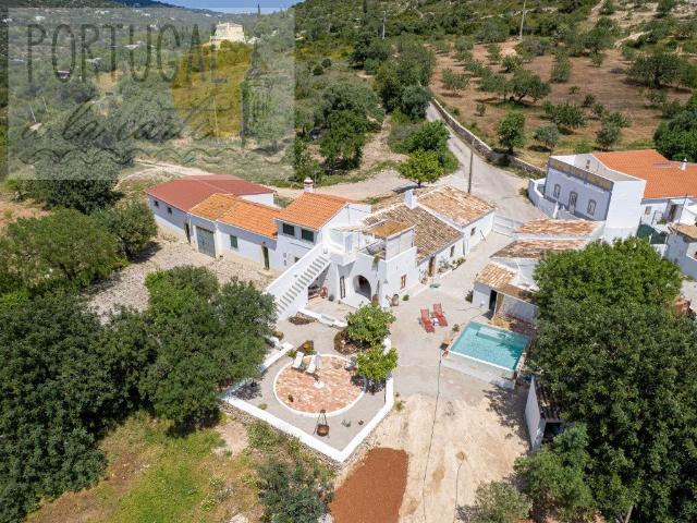 Propriedade de exceção em Estoi: Duas Quintas de Charme com. 233m² Conceição e Estói