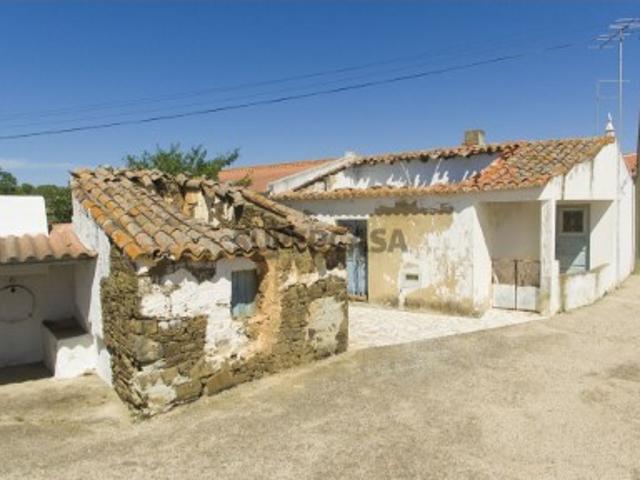 Propriedade em Tremelgo, Martim Longo