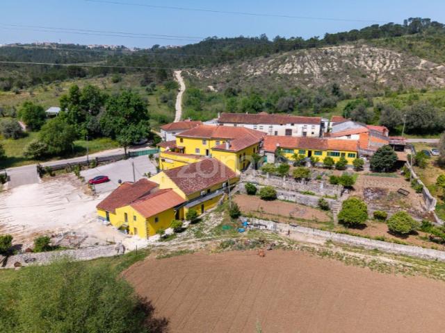 Propriedade Habitacional | Restaurante | AL com 9 Suites Premium