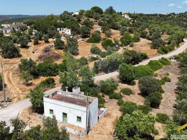 Propriedade para renovar em Loulé, Algarve para venda Gate. 109m² Loulé São Clemente