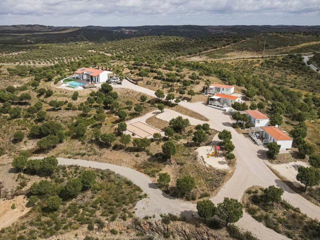Propriedade Privada de 122,5 Hectares com Lago, Espaço de Eventos e Moradia de Luxo na Fronteira Alentejo–Algarve