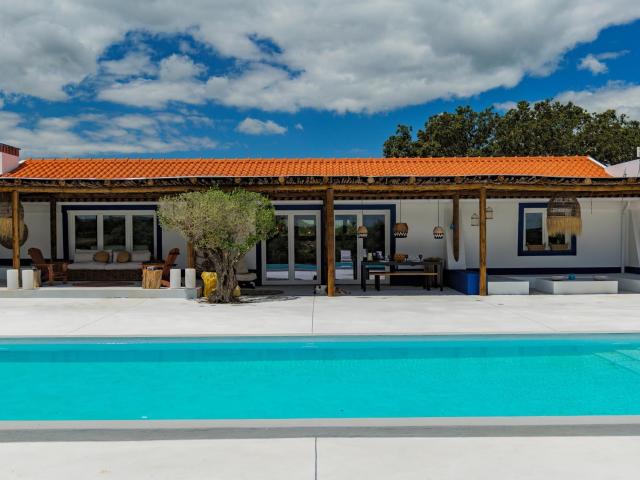 Propriedade privada exclusiva com montado de sobro e reserva. 173m² Pavia