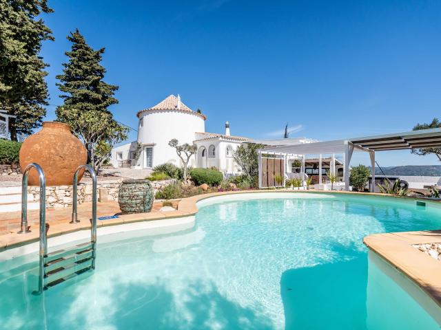 Propriedade renovada de alta qualidade com casa principal, 2. 186m² São Bartolomeu De Messines