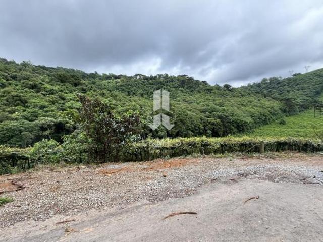 Propriedade Rural com 24 Hectares Produzindo Uva e Pêssego. Com Açude e Poço
