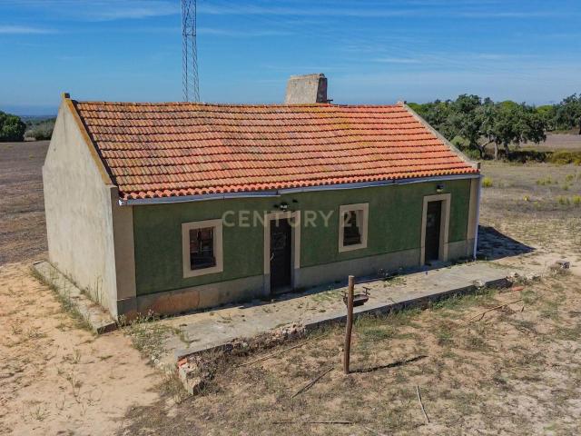 Quinta Rural T3, c/ Terreno 16,775ha, Melides, Grândola