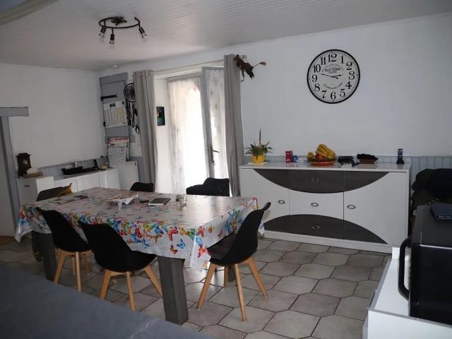 PROPRIETE 3 LOGEMENTS, DEPENDANCES