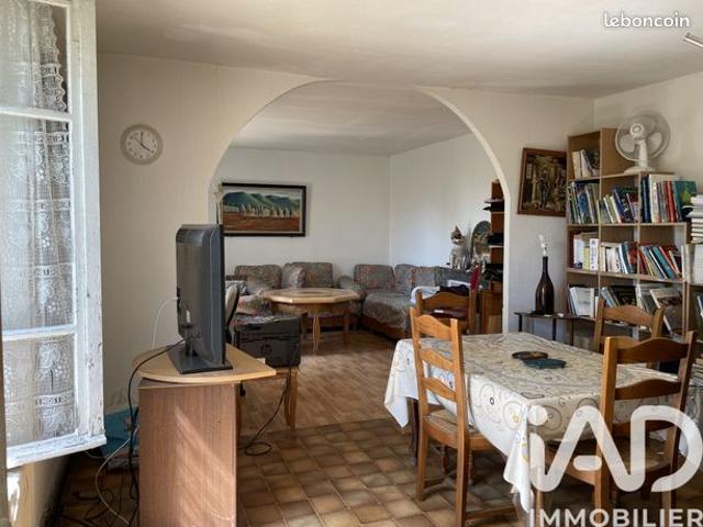 Propriété 3 pièces 120 m²