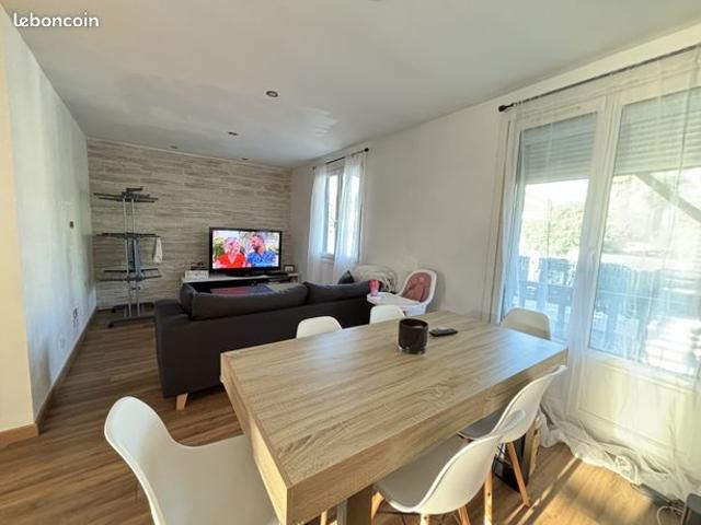Propriété 3 pièces 56 m²
