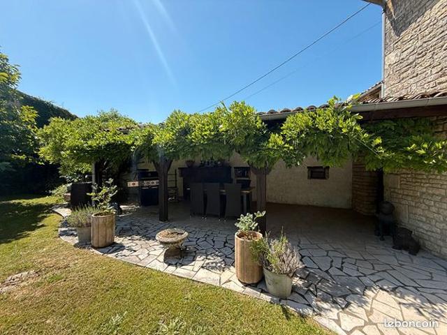 Propriété 10 pièces 252 m²
