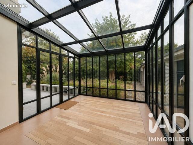 Propriété 10 pièces 260 m²