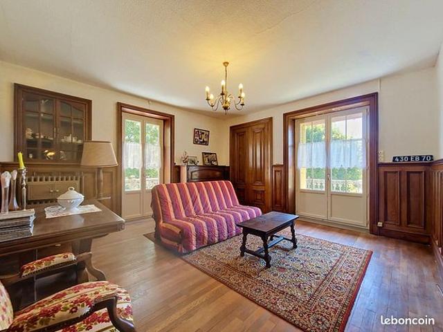 Propriété 10 pièces 229 m²