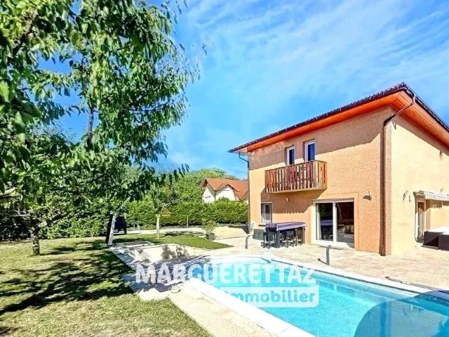 Propriété 10 pièces 352,81 m² habitables avec piscine et. 352m² Neydens